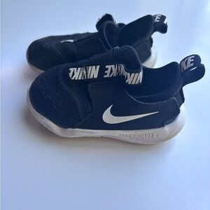Nike Kids Black and White Flex Runner Sneakers